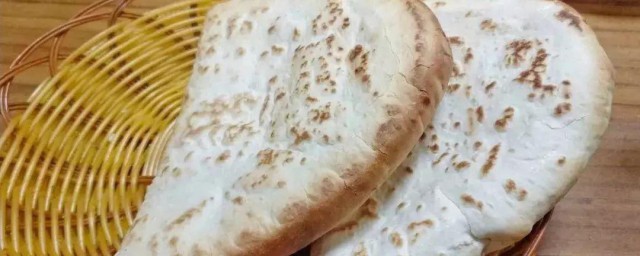 羊肉泡馍饼子的制作方法 羊肉泡馍饼子怎么制作