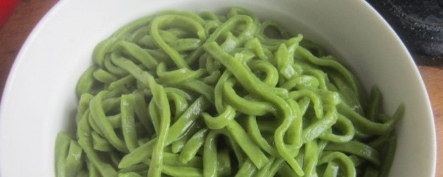 菠菜面条的做法 菠菜面条怎么做好吃