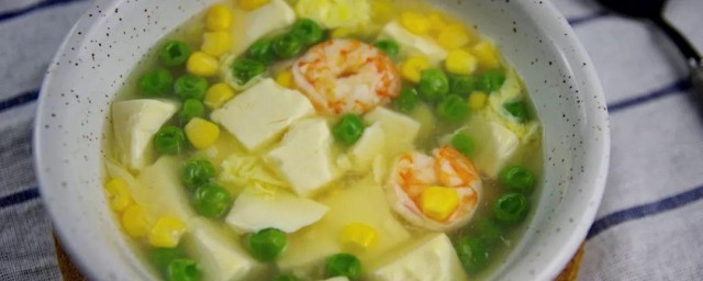 青豆煨豆腐如何做 青豆煨豆腐做法