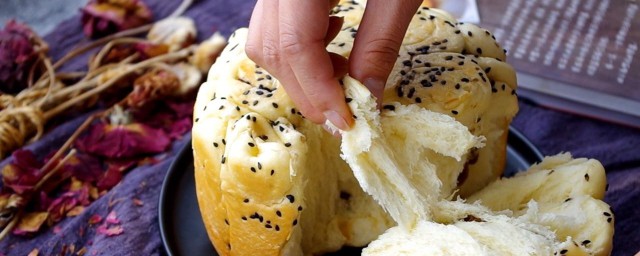 简单电饭锅做面包办法教程 电饭锅面包超详细的烹饪要领分享