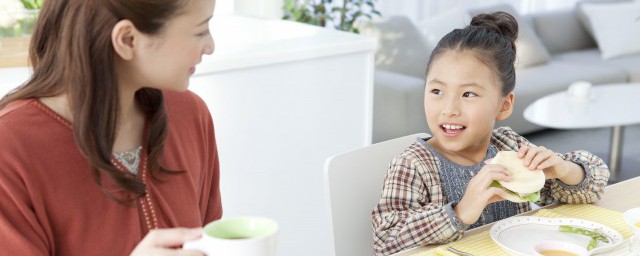 朋友圈晒侄女可爱照片说说 朋友圈晒侄女可爱照片说说文案