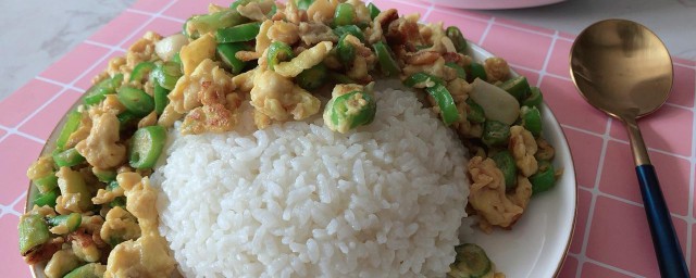日系盖饭怎样做 日系盖饭做法