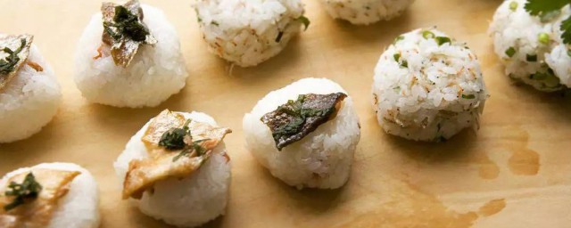 日本饭团的做法和配方 日式饭团怎样做
