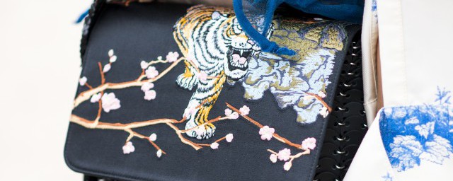 皮包发霉清洁小妙招 皮包发霉怎样清洁