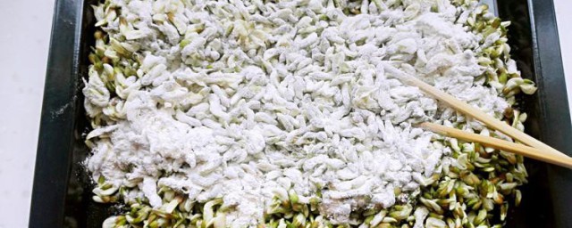 槐花麦饭蒸多久 槐花麦饭蒸熟的时间