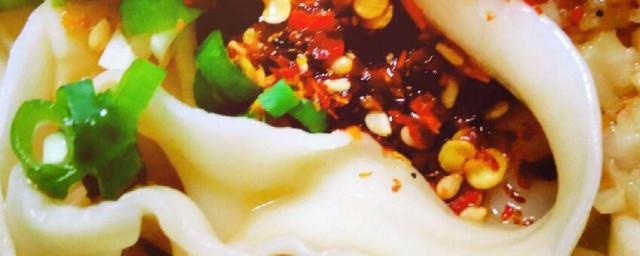 如何制作东北油泼面 如何制作东北油泼面