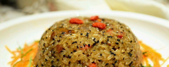 喜宴上甜糯米饭做法 香甜糯米饭怎样做