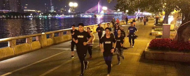 夜跑完还能吃东西吗 夜跑完吃东西好吗