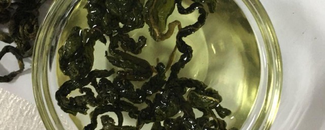 刺五加茶的功效与作用及忌讳 刺五加茶的注意事项