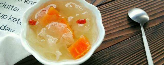 鸡蛋木瓜怎样做 鸡蛋木瓜汤的做法简介