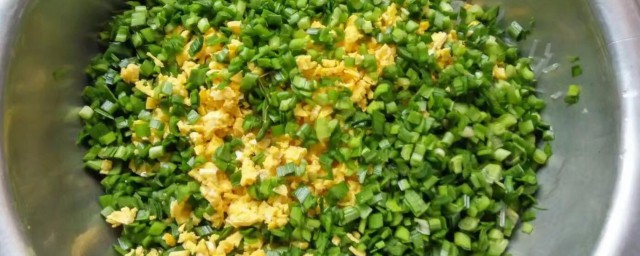 韭菜鸡蛋饺子馅的调技巧 怎样做韭菜鸡蛋饺子