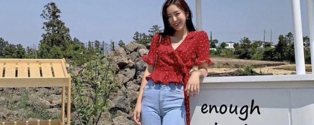女生穿衣搭配日常技巧 女生穿衣怎样搭配