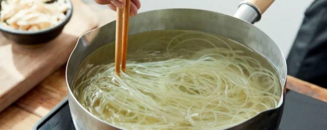 东北酸甜冷面汤的调制技巧 东北酸甜冷面汤做法