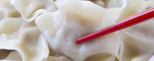 虾仁馅饺子如何做才好吃 虾仁饺子馅怎么调好吃