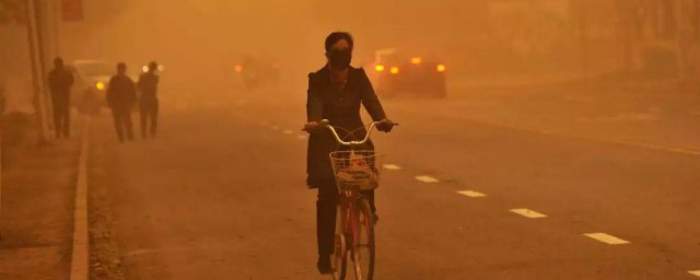 沙尘暴天气外出注意事项 盘点沙尘暴天气外出注意事项