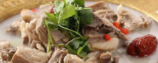 大块羊肉怎样煨好吃 好吃的炖大块羊肉技巧