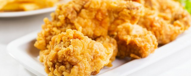 面包糠炸鸡块的腌制要领和配料 面包糠炸鸡块如何做