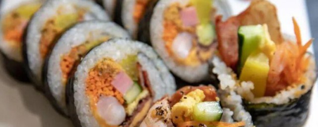 紫菜包饭里的虾仁怎样做 紫菜包饭里的虾仁怎样做