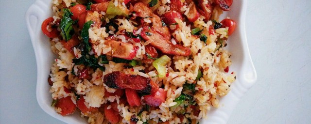 烤肠炒饭 烤肠炒饭做法