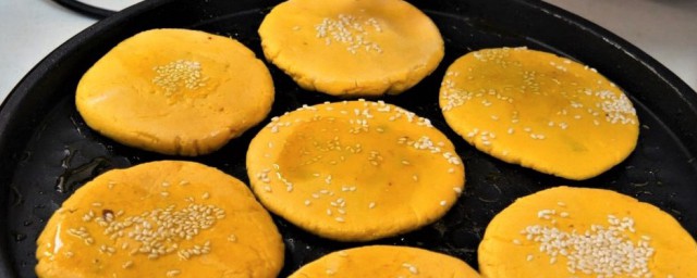 家常南瓜糯米饼的做法 家常南瓜糯米饼怎样做