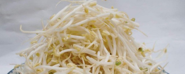 绿豆芽炒拉皮怎么做好吃 快速学会炒绿豆芽