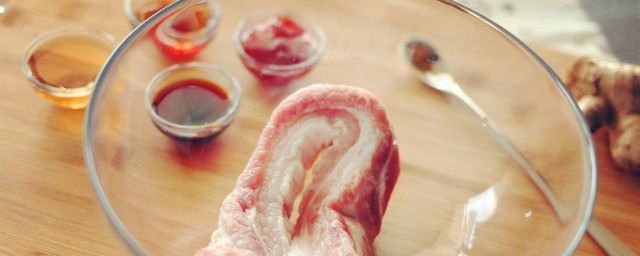 正宗四川红苕蒸肉怎样做好吃 怎样做好吃的额红薯粉蒸肉