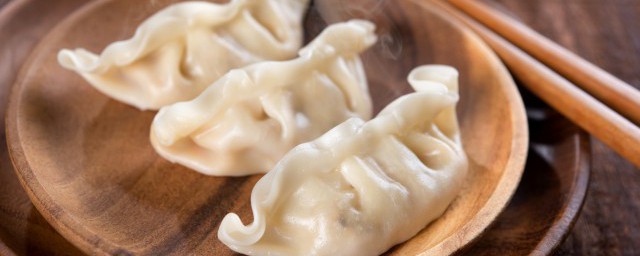 草鱼肉做饺子怎样做 草鱼肉做饺子的技巧