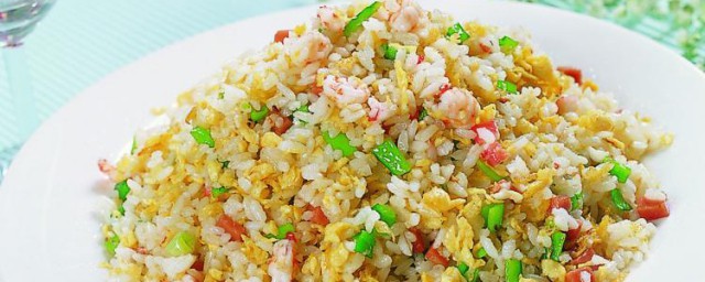 豪华版扬州炒饭的做法 豪华版扬州炒饭的做法简单介绍
