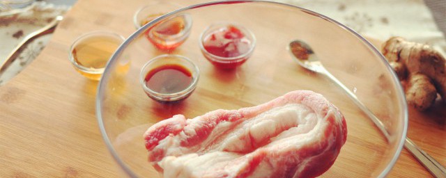 不用豆瓣酱的回锅肉做法诀窍 不用豆瓣酱的回锅肉做法