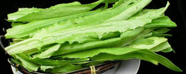 清炒油麦菜的做法窍门秘诀 如何做清炒油麦菜