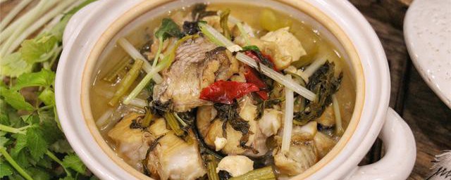 鸡肉炖雪菜怎么做 雪菜炖鸡的做法