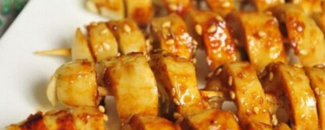 烤孜然面筋怎样做 烤孜然面筋需哪些材料