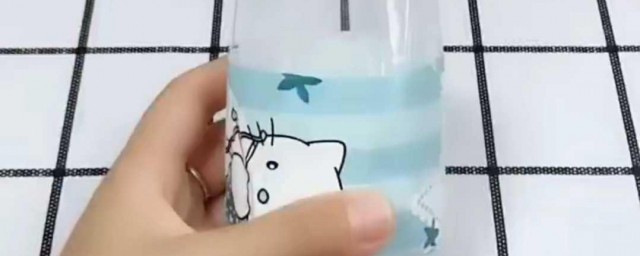 废旧的矿泉水瓶怎么变废为宝 废旧的矿泉水瓶怎么样变废为宝