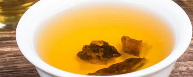 睡觉前喝蒲公英水好吗 蒲公英水在睡觉之前喝对身体有好处吗