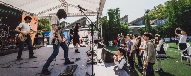 梦见乐队预示着什么 梦见乐队是什么意思