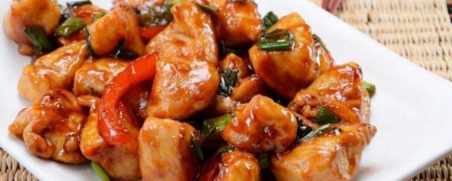 切块的鸡肉怎样做才好吃要营养 怎样做红烧鸡块