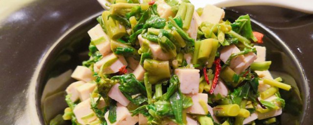 香椿酱嫩豆腐 香椿酱嫩豆腐的做法简介
