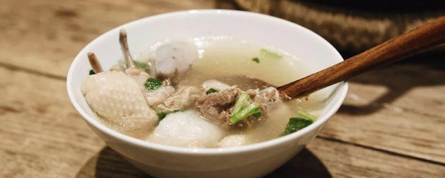 芋艿鸡块汤如何做 芋艿鸡块汤需要什么材料