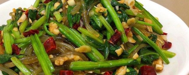 菠菜炒粉条如何做最好吃 菠菜炒粉条的制作要领