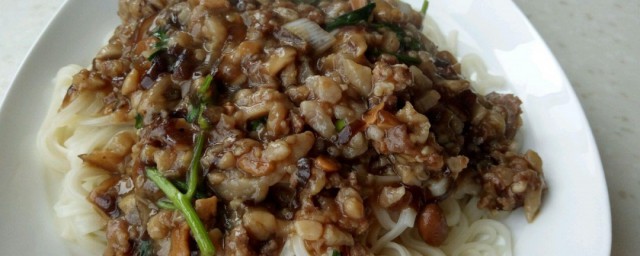 茄丁炸酱面做法次序 茄丁炸酱面家常做法
