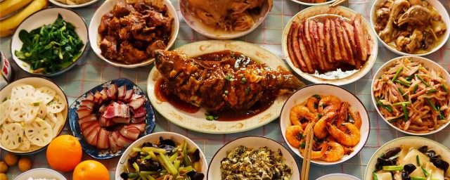 年夜饭做几道菜吉利 年夜饭菜的寓意简介