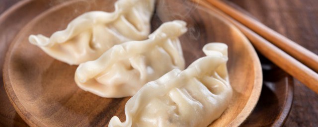 鲜肉韭菜蒸饺 鲜肉韭菜蒸饺的做法