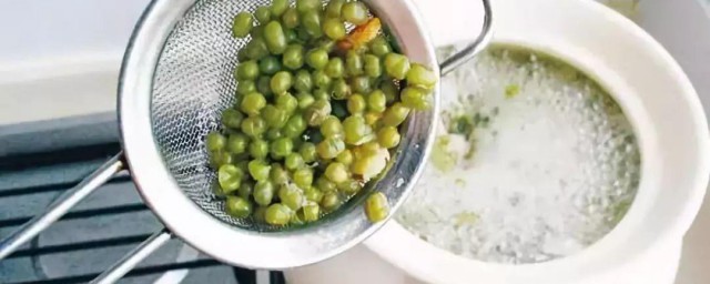 绿豆汤在冰箱能放几天 绿豆汤在冰箱冷藏可以放多久?