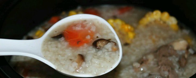 如何防止电饭煲煮粥溢出来 防止电饭煲煮粥溢出来的方法