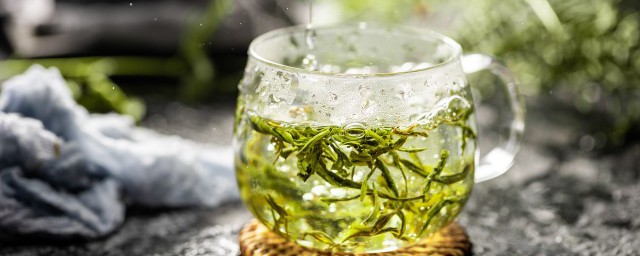 茶叶冰糖水的制作技巧 茶叶冰糖水的技巧