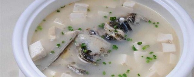 鱼头豆腐汤感冒可以喝吗 感冒的时候鱼头豆腐汤能不能喝