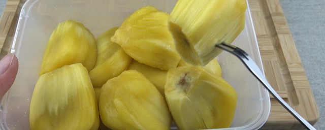 剥好的菠萝蜜冷冻一个月能吃吗 剥好的菠萝蜜冷冻一个月还能不能吃