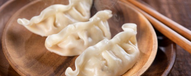 怎样制作猪肉白菜蒸饺 猪肉白菜蒸饺做法