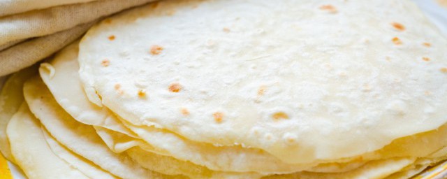 玉米面发面饼的做法 玉米面发饼怎样做
