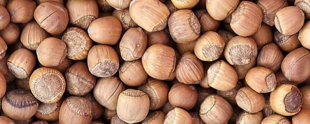 生榛子怎样炒熟 生榛子怎样炒熟并开口的
